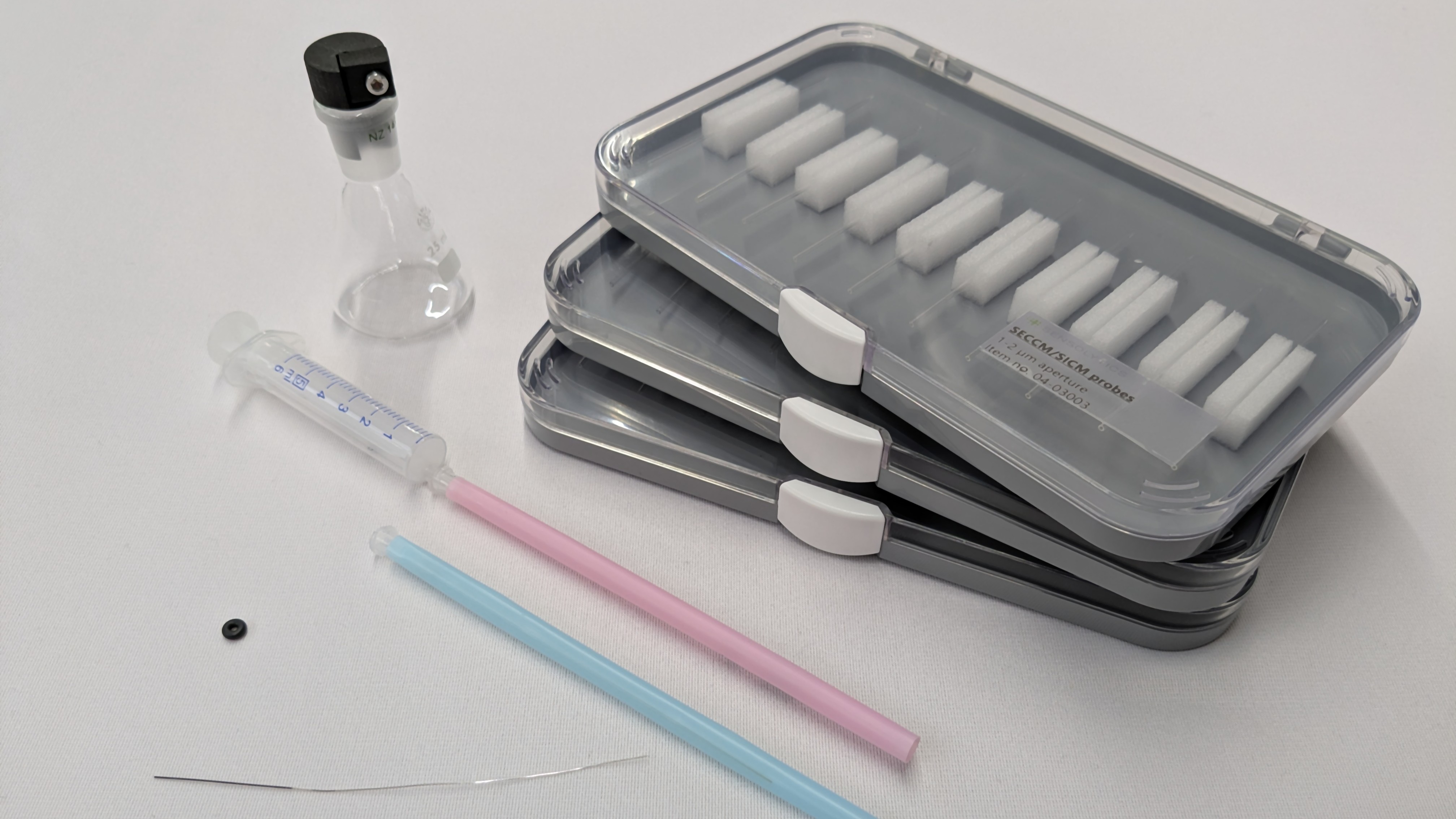 Nanopipettes